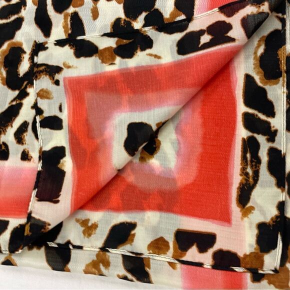 Leopard Scarf with pink watercolor ribbon border - Picture 3 of 5